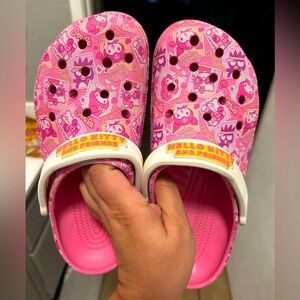 Hello Kitty and Friends CROCS